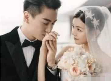 跟明星对视,火花四溅，情感交织