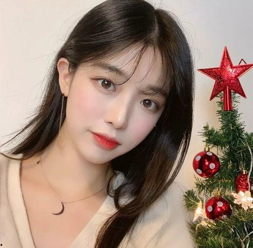 抖音最富心机女网红,背后的商业帝国与神秘人生